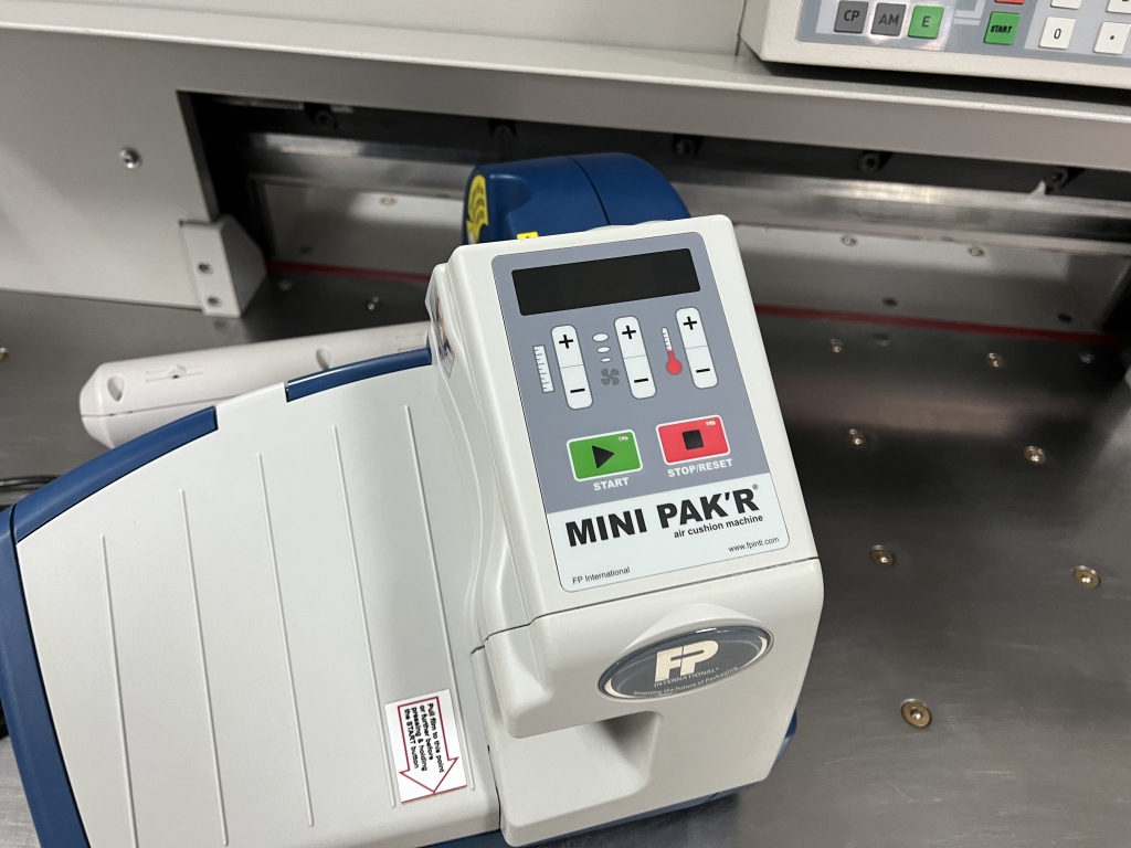 Mini Pak'r Air Cushion Machine Lidograf printing machines